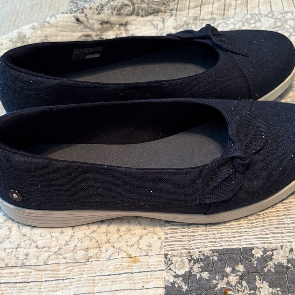 Skechers Women's Navy Bow Flats Size 8.5 - Picture 2 of 5
